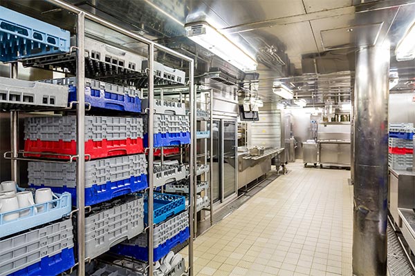 Commercial kitchen