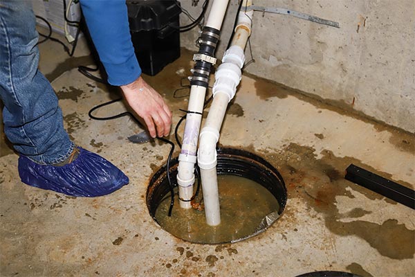 Flooded-sump-pump