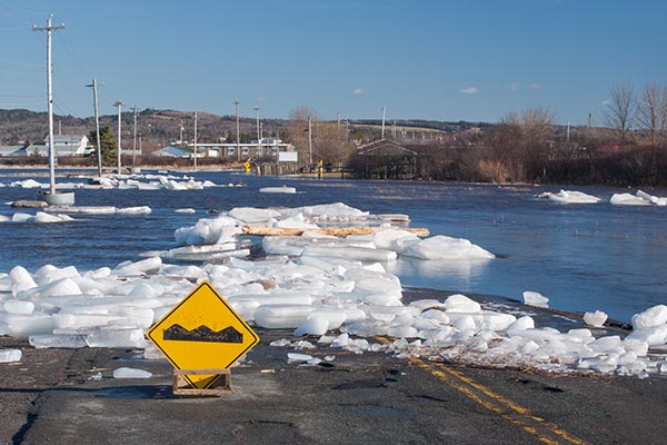 Icy-flooded-road