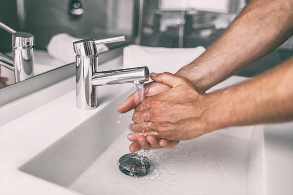 Washing hands to prevent Coronavirus